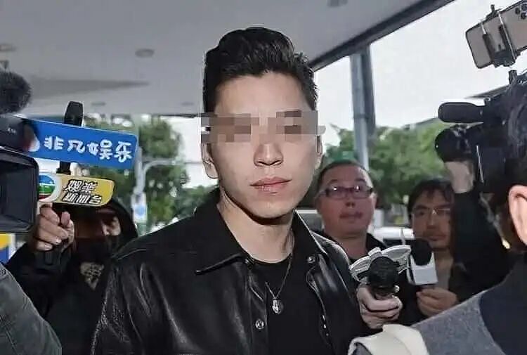 炸裂!陈柏霖、修杰楷因逃兵役被抓,承认“花钱伪造病历”!继王大陆之后,台湾男神接连“翻车”!(组图) - 1