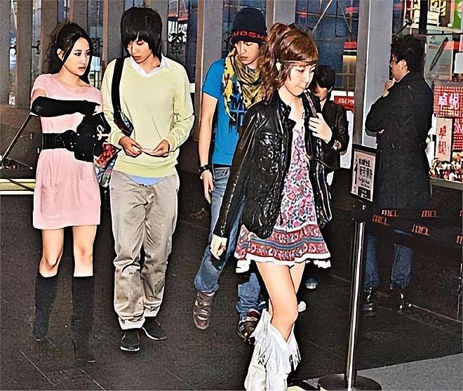 何超莲、窦骁情史被扒，被赞“绝配”，如今为何沦落至貌合神离？（组图） - 21