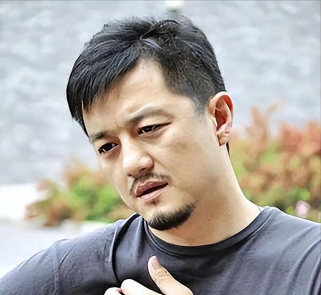 和海哈金喜离婚,是因为李亚鹏不爱钱(组图) - 2