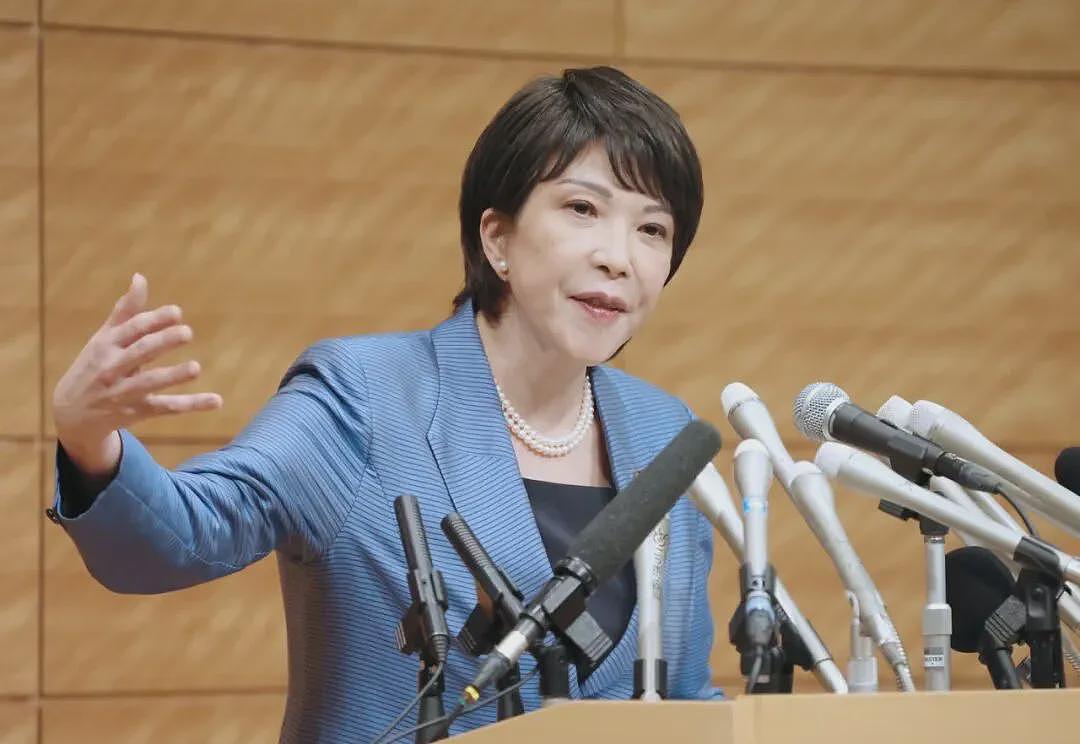 日本首位“第一先生”：与女首相交往0天闪婚！甘愿随妻姓做家庭煮夫，如今却瘫痪在床（组图） - 7
