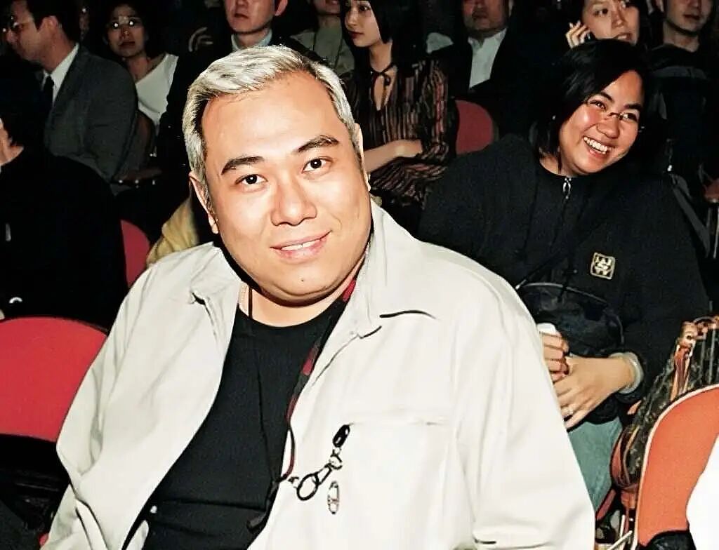 一路走好!香港老戏骨正式出殡火化,因肾衰竭离世终年67岁(组图) - 3