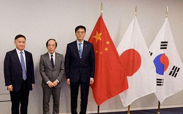 抗衡美元?中日韩拟建立三边货币互换机制(图) - 1