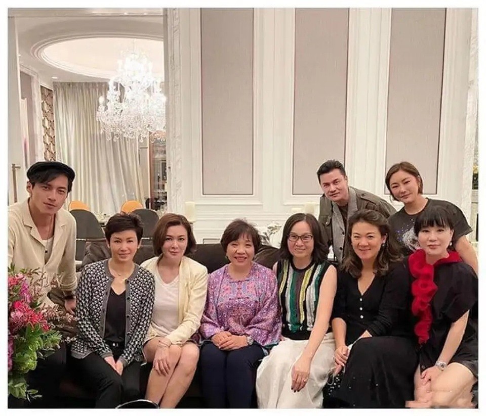 知情人透露窦骁何超莲着手备孕，与奚梦瑶同为豪门家属，窦骁为何差评多？（组图） - 17