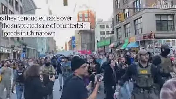 移民局突袭华人区，荷枪实弹+装甲车！当街抓人，现场一片混乱（组图） - 13