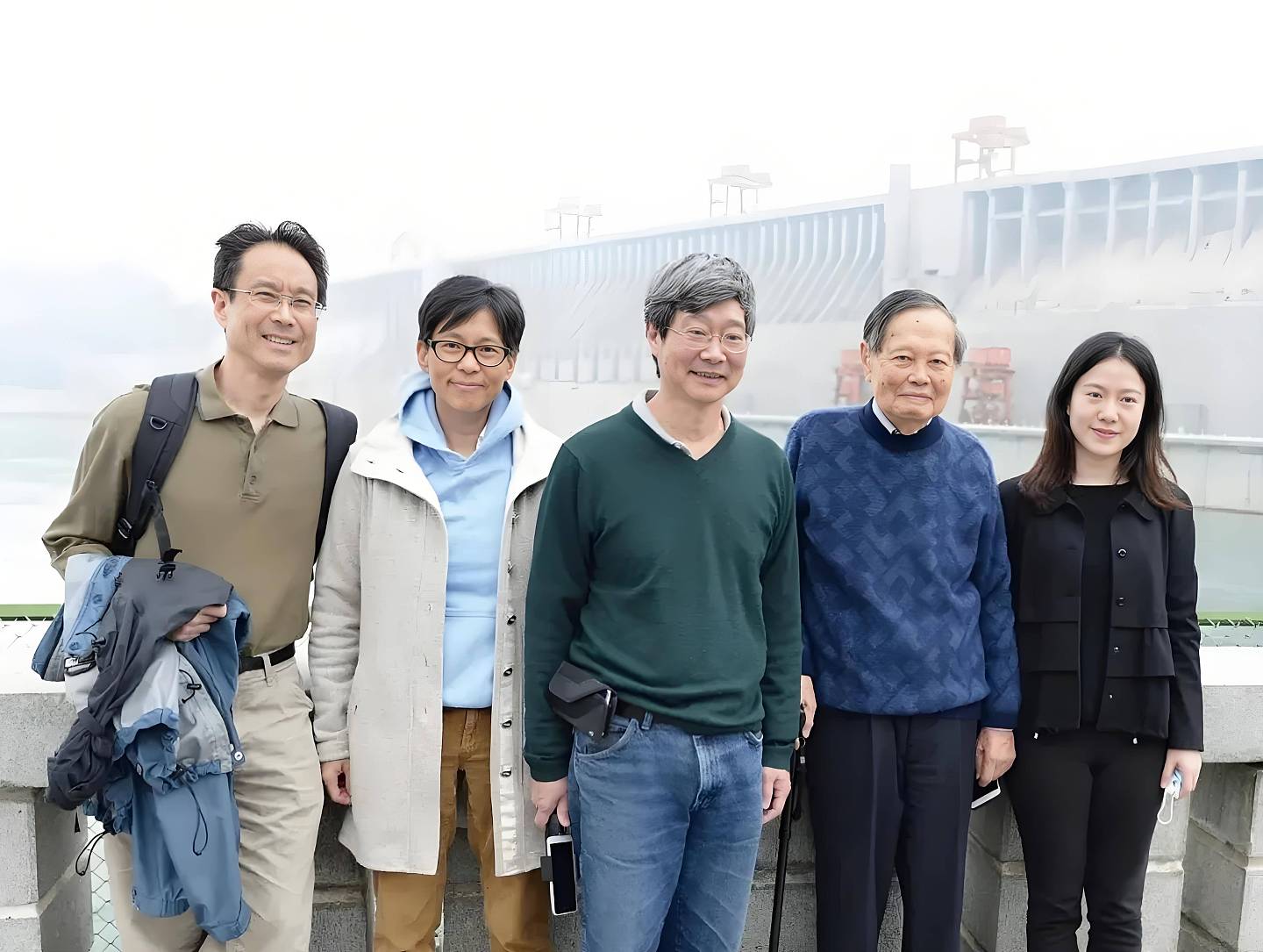 杨振宁长子杨光诺:感谢继母翁帆,这些年她是全家最温暖的依靠(组图) - 11