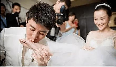 李小璐再陷复出争议:从“少女影后”到负面艺人,好牌被打烂?(组图) - 27