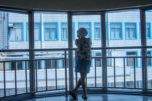 一个东莞保安,用170万张照片,拍下厂妹隐秘心事(组图) - 13
