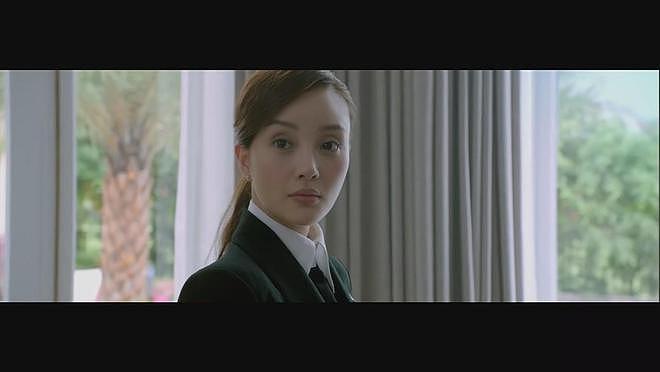 李小璐再陷复出争议:从“少女影后”到负面艺人,好牌被打烂?(组图) - 28