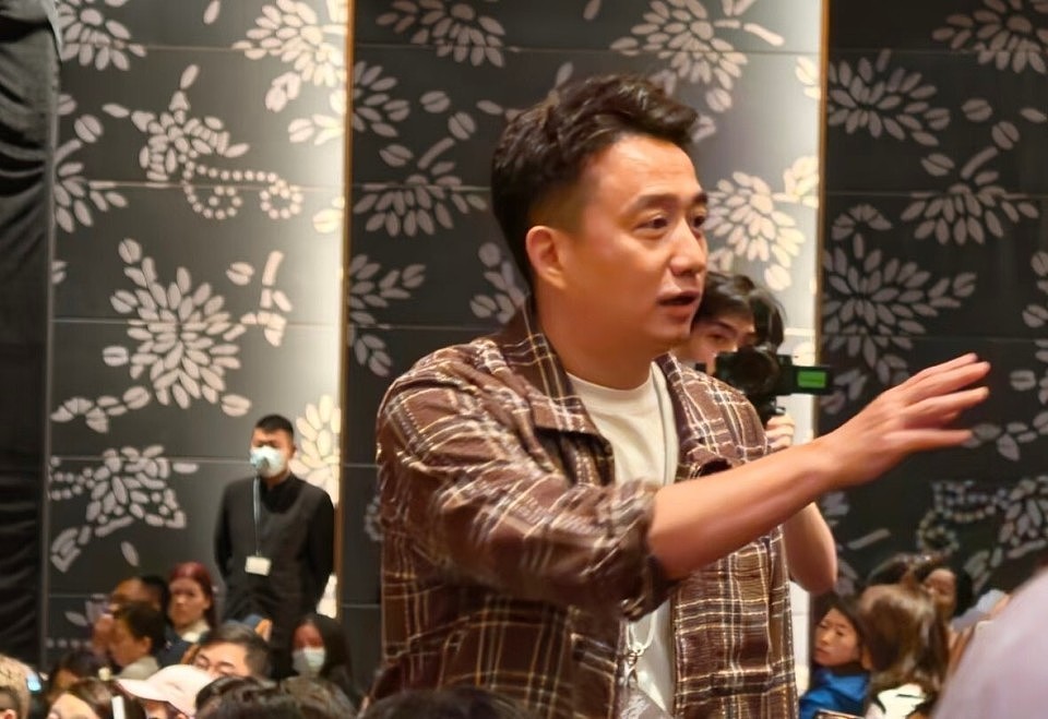 乌镇戏剧节饭局，明星们吃的是饭，还是人脉的“敲门砖”（组图） - 27