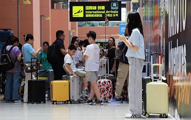 中国女游客被指“太暴露”竟被日本餐厅赶出来，发差评被秒删，背后原因曝光后让人无语……（组图） - 1