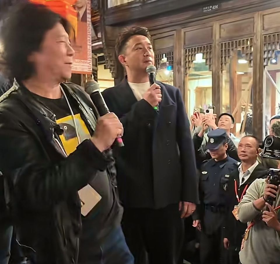 乌镇戏剧节饭局，明星们吃的是饭，还是人脉的“敲门砖”（组图） - 3
