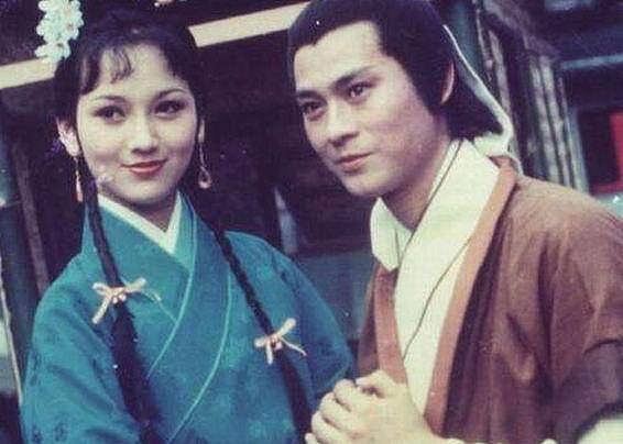 娱圈美魔女70岁大搞从艺50周年派对门票秒杀，失婚诞三子人气更高（组图） - 11