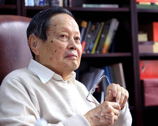 杨振宁三遗憾：小舅子在他家自尽，父至死未原谅（组图） - 13