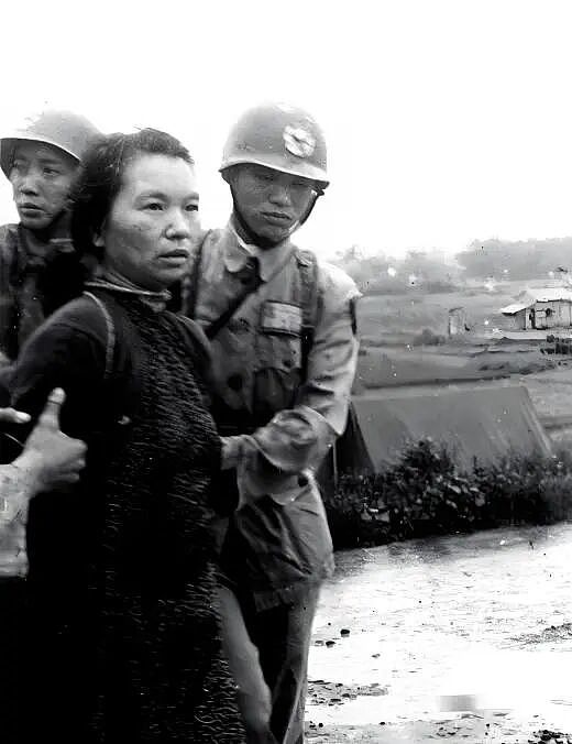【社交】女特工朱枫血洒台湾,被叛徒出卖后吞金明志,身中6枪牺牲,60年后遗骨终归故里(组图) - 15