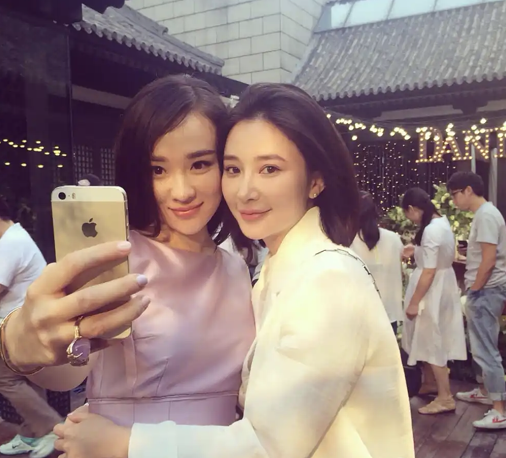 李小璐:44岁,复出失败,成为弃子(组图) - 6