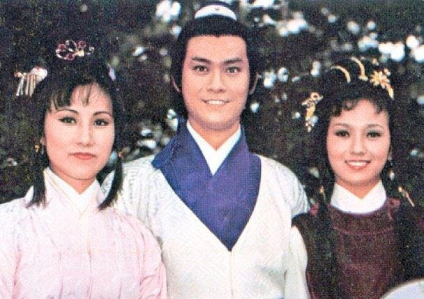 娱圈美魔女70岁大搞从艺50周年派对门票秒杀，失婚诞三子人气更高（组图） - 9