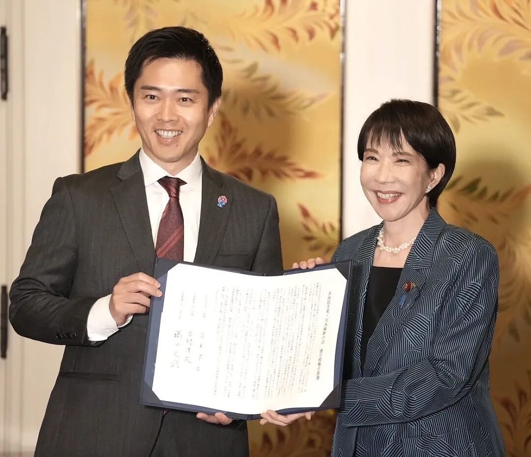 第一位女首相上台，源于一场精心策划的“奇袭”（组图） - 1