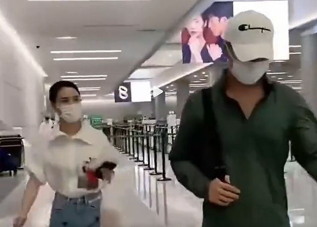 何超莲被骂到删评!窦骁沉默 5 天不护妻,昔日恩爱全部成笑话(组图) - 21