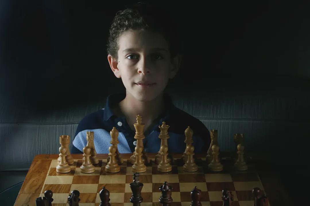 国际象棋界噩耗！29岁美国特级大师离世，曾被誉为“神童天才”（组图） - 2