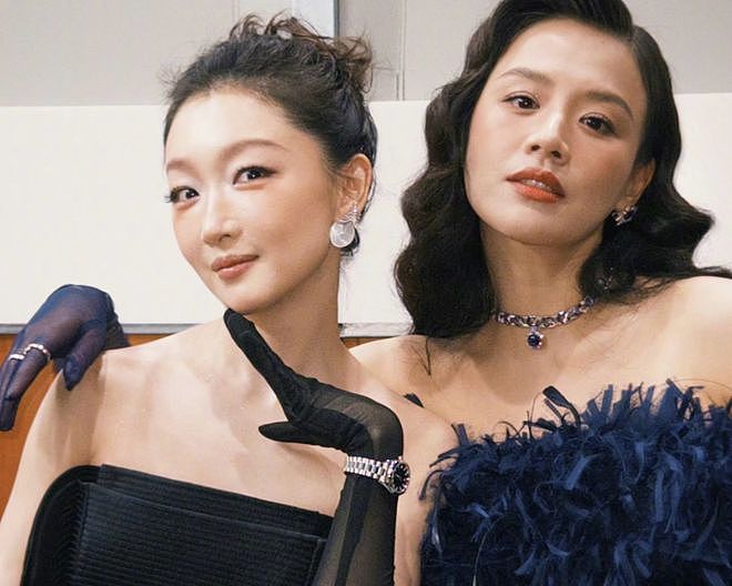 VOGUE大合照太势利：C位有人被骂德不配位，三大影后只能站角落（组图） - 21