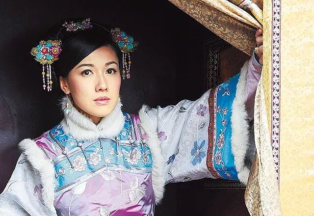 终于和男教练分了？从破产千金到事业女王，44岁TVB花旦死守男友8年，自曝恋爱细节气炸全网：拳头硬了（组图） - 12