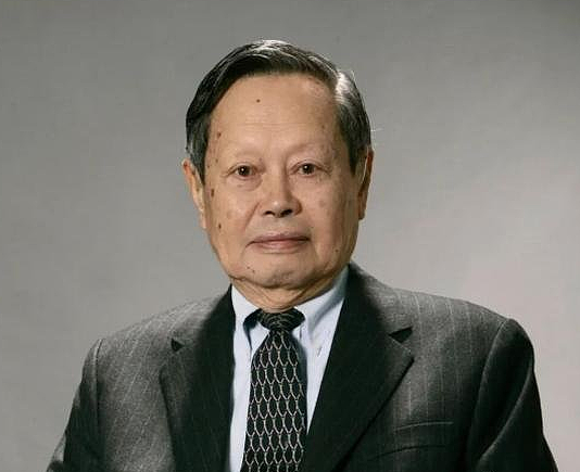 葛墨林回忆杨振宁生前最后时光:他9月已病危无法说话,翁帆用小白板写字与他交流(组图) - 12