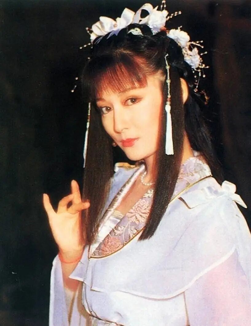 76岁潘迎紫冻龄上热搜,娱乐圈“不老女神”还有她们……(组图) - 8