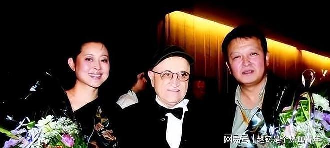 深扒之后才发现！倪萍的三婚丈夫杨亚洲，已经开始给全家人争光了（组图） - 16