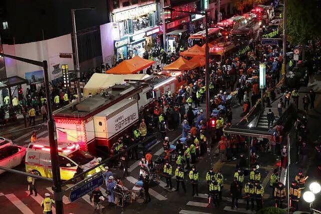 韩国梨泰院踩踏惨案原因出炉,和尹锡悦有关,事故造成159人死亡、196人受伤(组图) - 3