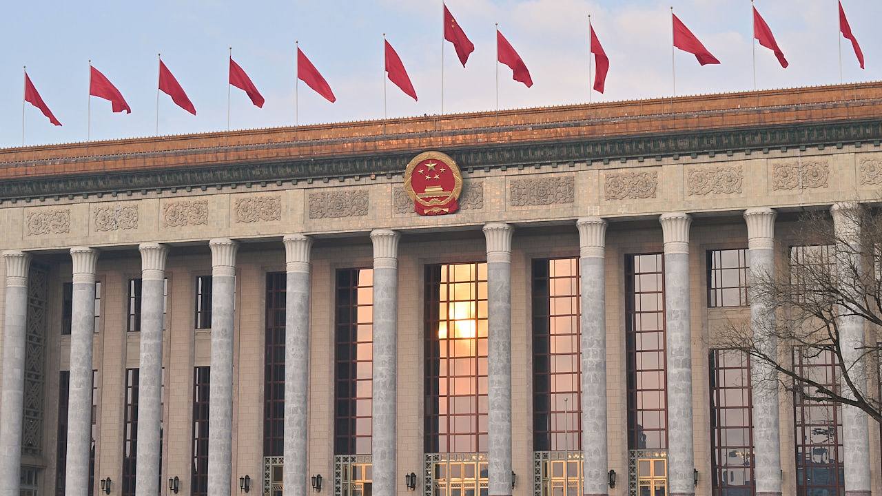 人大常委会通过决定:将10月25日设立为台湾光复纪念日(图) - 1