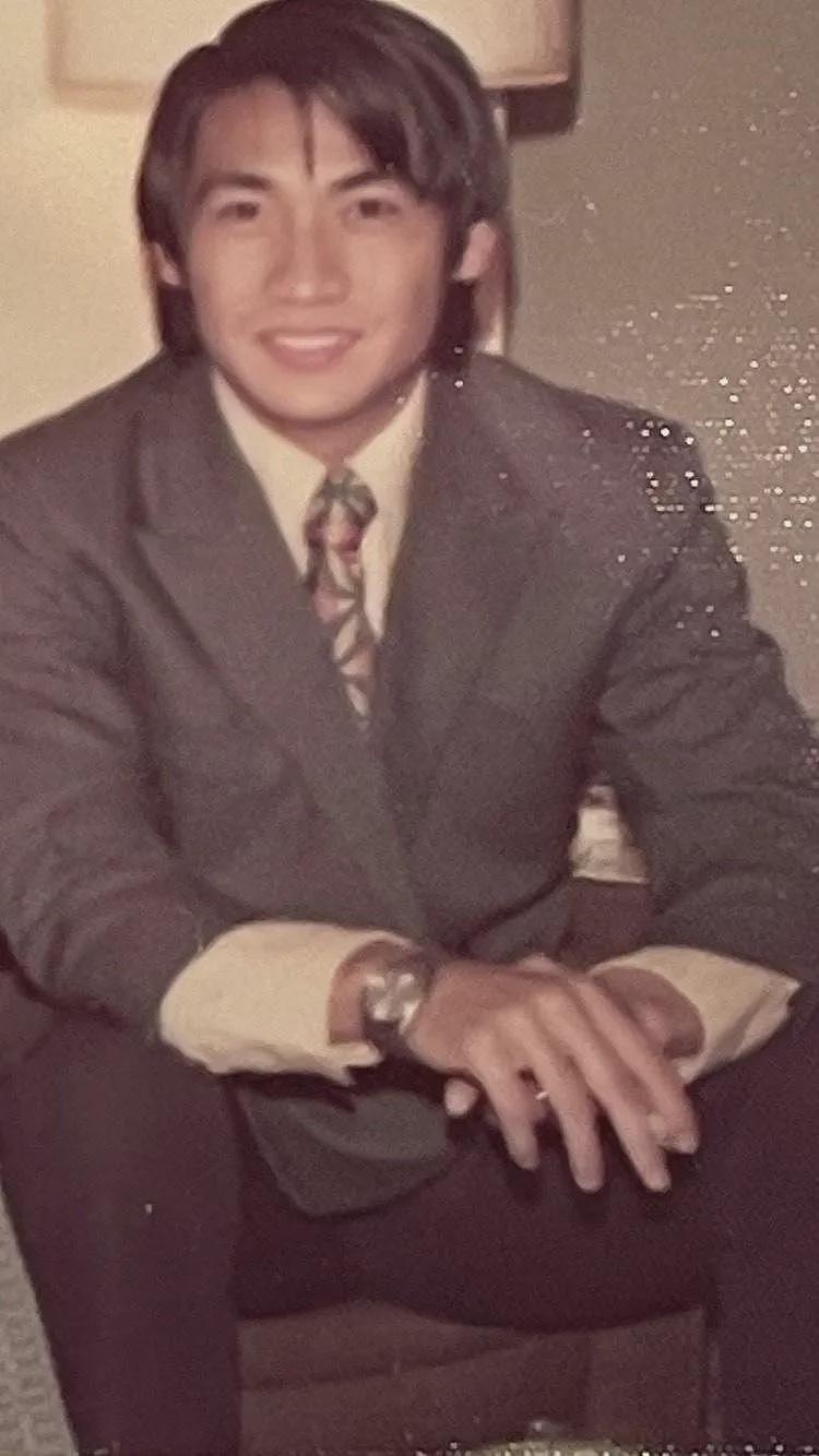 咤比佛利山的华人富豪！林青霞为他站台，买下美国豪车品牌，如今却孤身租房（组图） - 1
