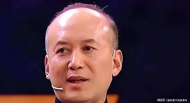 深扒之后才发现！倪萍的三婚丈夫杨亚洲，已经开始给全家人争光了（组图） - 4