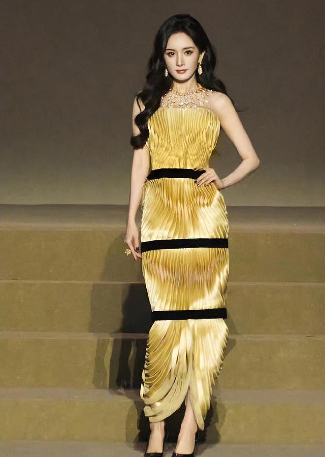 VOGUE大合照太势利：C位有人被骂德不配位，三大影后只能站角落（组图） - 5