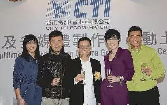 恭喜怀二胎？偷过生日小腹隆起，4字回应猜测（组图） - 23