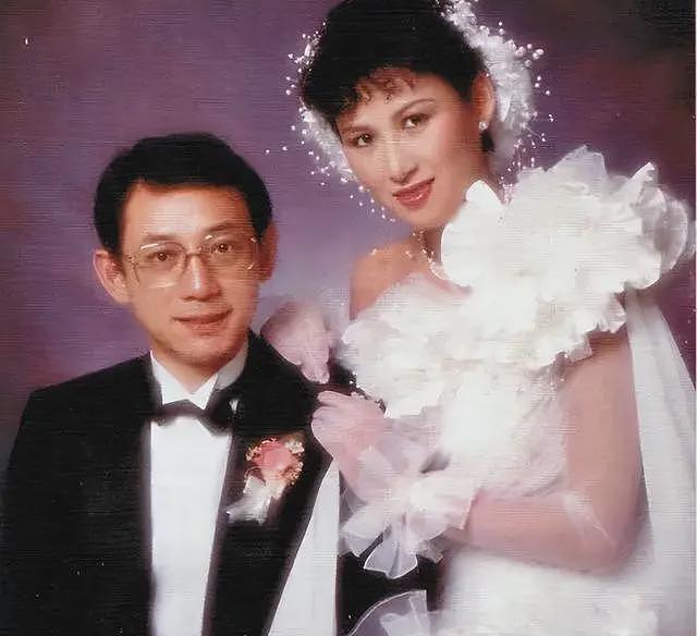 166亿债务压顶，照摆21桌晚宴请圈内人撑场，杨受成此举有心机（组图） - 7