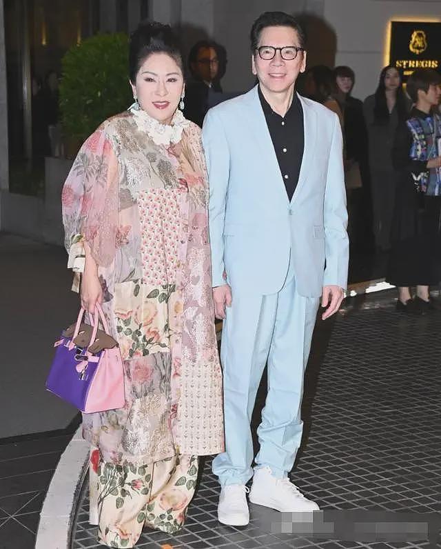 166亿债务压顶，照摆21桌晚宴请圈内人撑场，杨受成此举有心机（组图） - 23