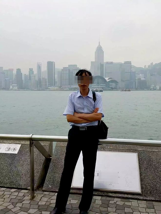 男子当远洋船船员晕船自杀，家属：他常年在内陆生活（组图） - 1