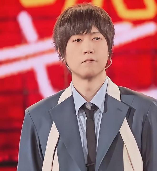 五月天力捧台独艺人惹争议!暖场演出歌迷无声抗议,阿信上台卖惨(组图) - 18