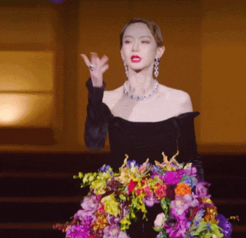 昨晚抓马到爆的VOGUE 盛典,被刘亦菲一张生图给救了……(组图) - 8