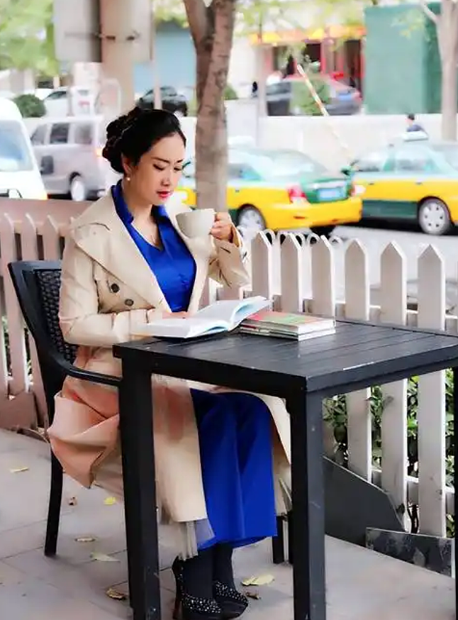 消失多年的“芙蓉姐姐”，从全民嘲讽到身家过亿，她到底经历了什么？（组图） - 10