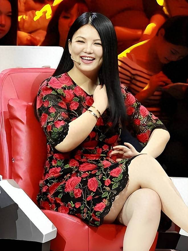 被群嘲身材的李湘：年轻时吃尽颜值红利，但成为富婆靠的还是脑子（组图） - 32