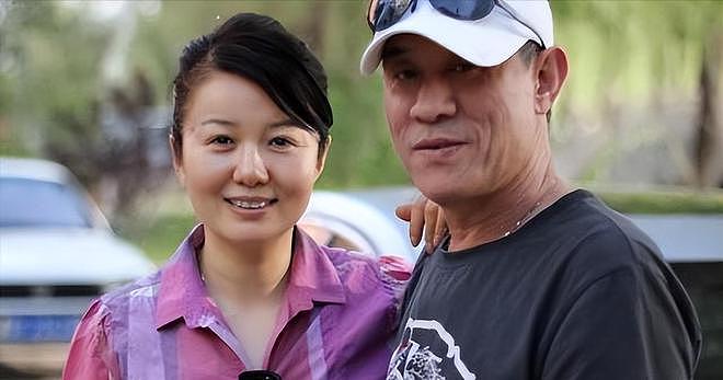王灿再秀恩爱:如何从18线网红逆袭成杜淳爱妻?流量密码玩明白了(组图) - 14