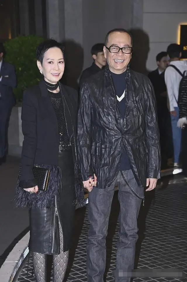 166亿债务压顶，照摆21桌晚宴请圈内人撑场，杨受成此举有心机（组图） - 24