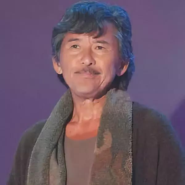 林子祥舍弃原配和学生结婚，78岁开演唱会，依然一票难求（组图） - 23