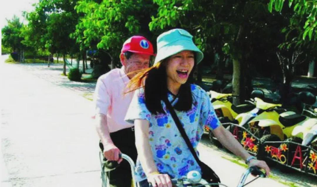 翁帆泪别杨振宁，一场被质疑20年的“智性恋”（组图） - 10