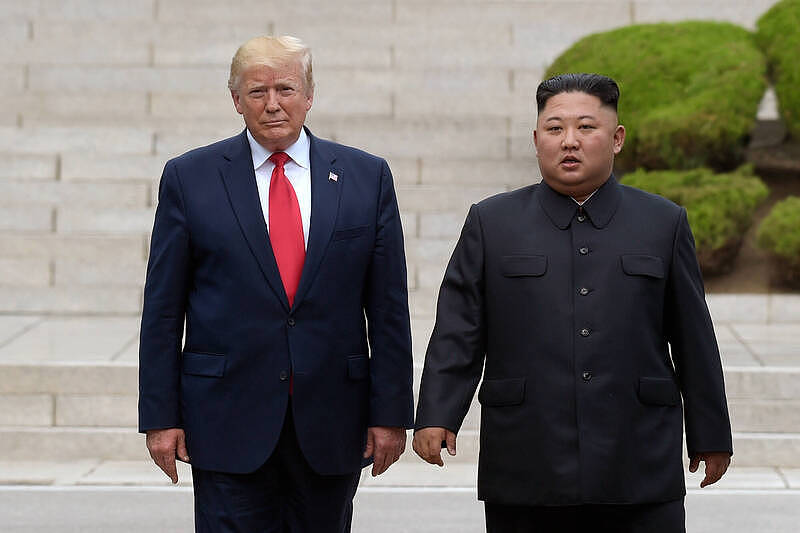 接受金正恩要求换会谈?特朗普松口:朝鲜“某种程度是核武国家”(组图) - 1