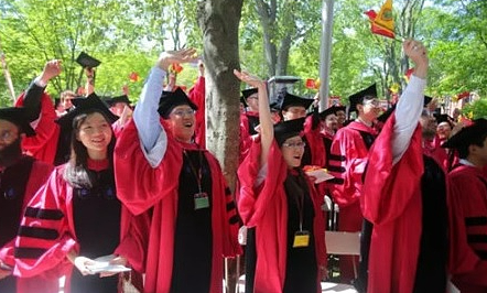 哈佛新生数据出炉：亚裔创新高，黑人比例连降两年，美国大学格局彻底变了（组图） - 3
