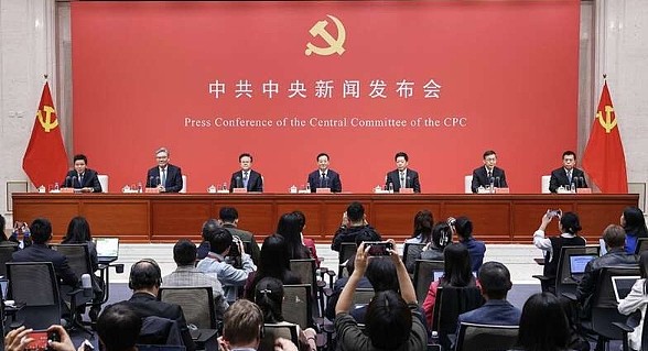 中国“十五五”规划公布，外媒：美中科技对抗将更激烈（图） - 1
