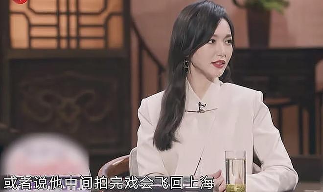 唐嫣分居风波后首露面，穿西装出席女性对话会，男方IP显示北京（组图） - 17
