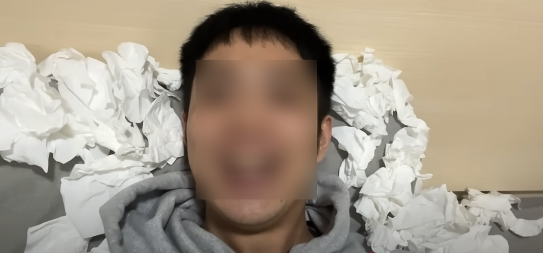 中国小哥靠看4545部情色电影自学外语,拿到语言资格证后,他点名感谢苍老师...(组图) - 2